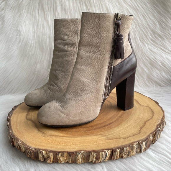 Hogan Shoes - Hogan side zip heeled leather boots